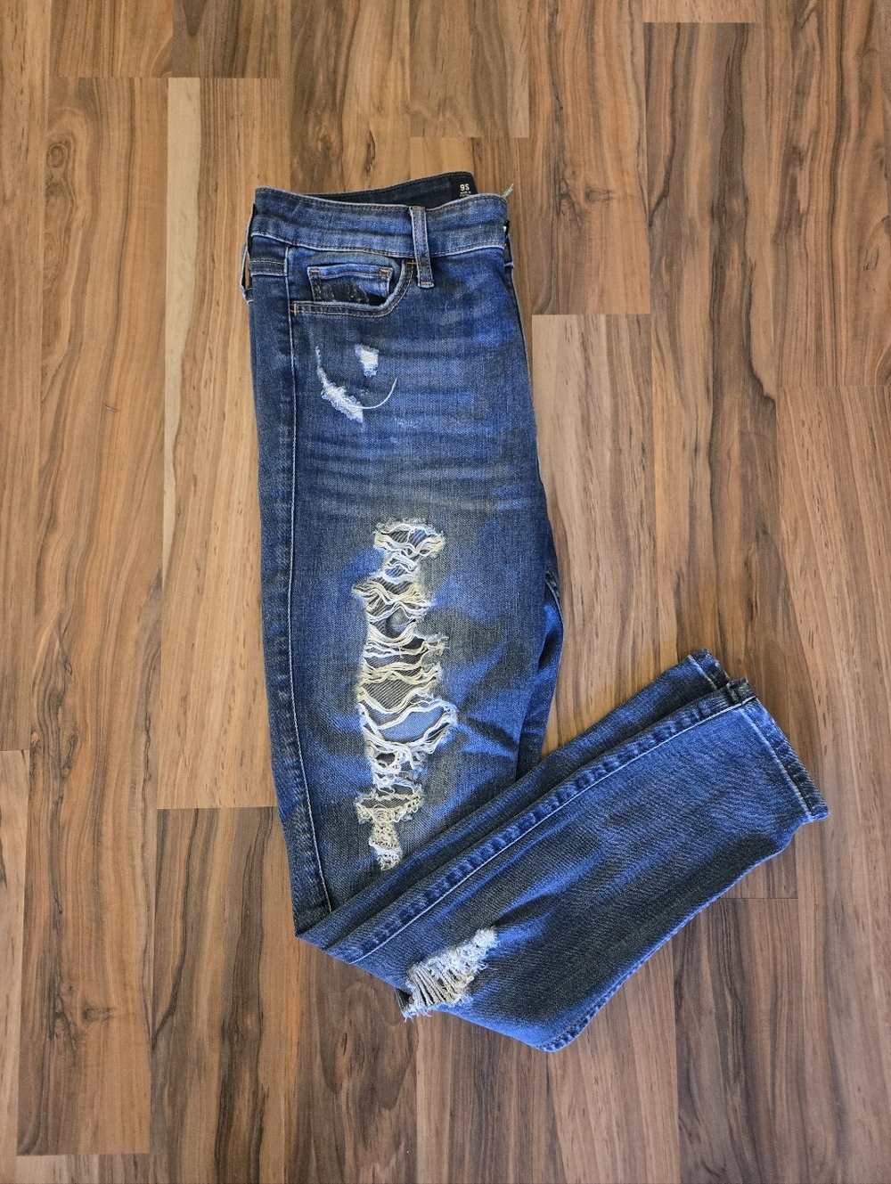 Hollister High Rise Super Skinny Distressed Jeans Dark Wash Size 9S